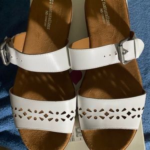 Naturalizer sandals
